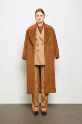 Textured Wool-Blend Coat With Oversized Lapels And Double-Breasted Silhouette